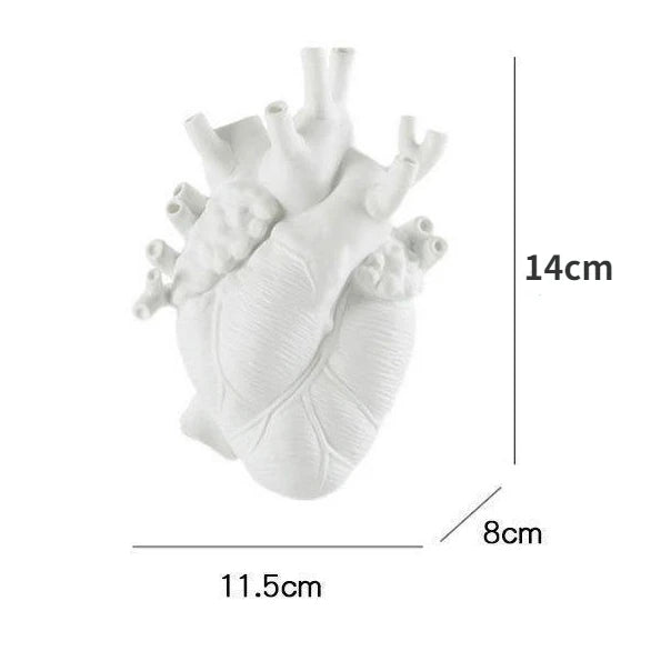 Heart-shaped vase resin vase dried flower container vase flower pot human sculpture desktop flower pot home decoration ornaments